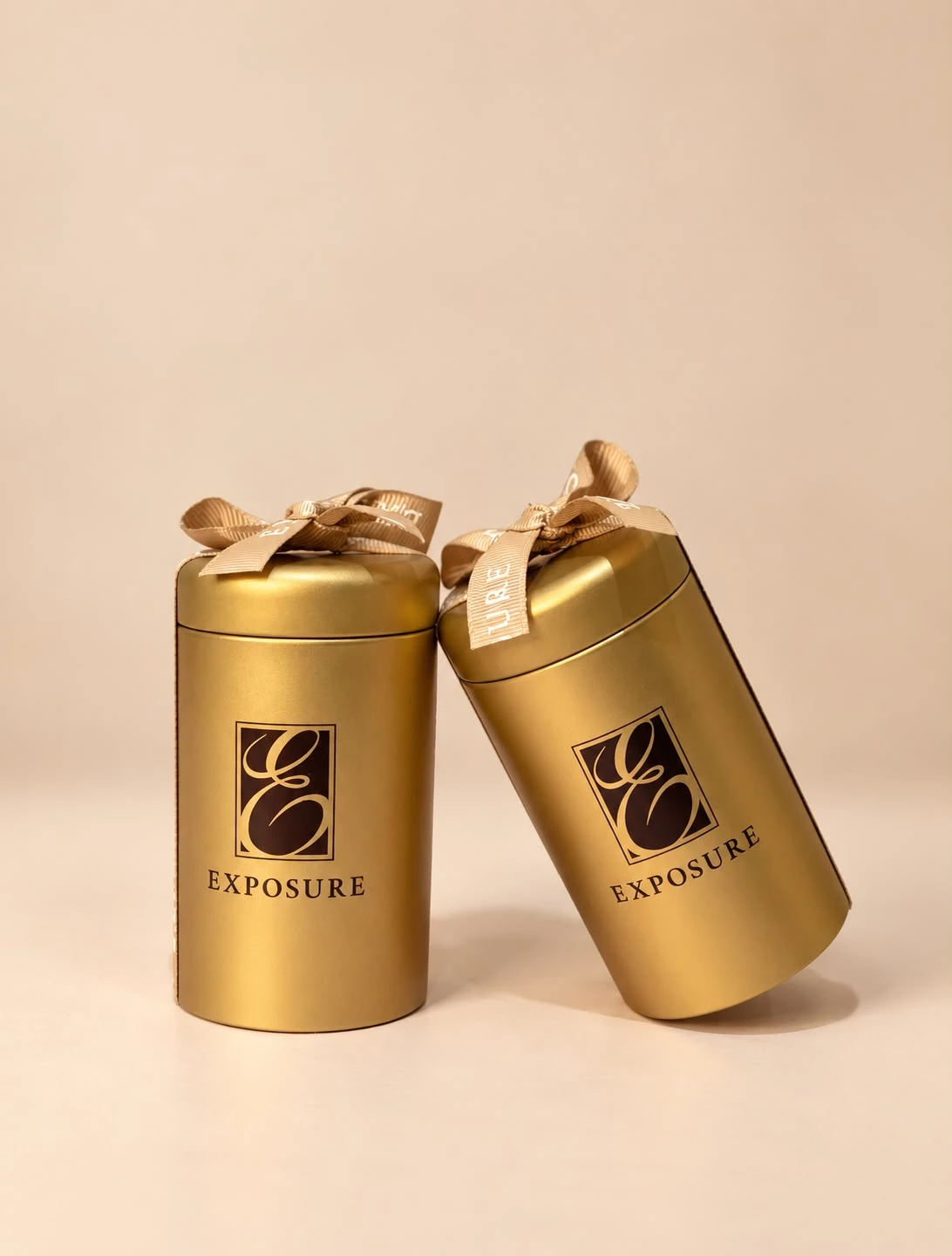 Giveaway tin box